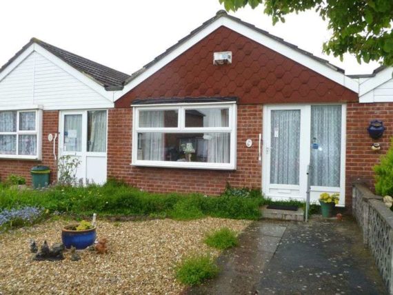 1 Bedroom Bungalow